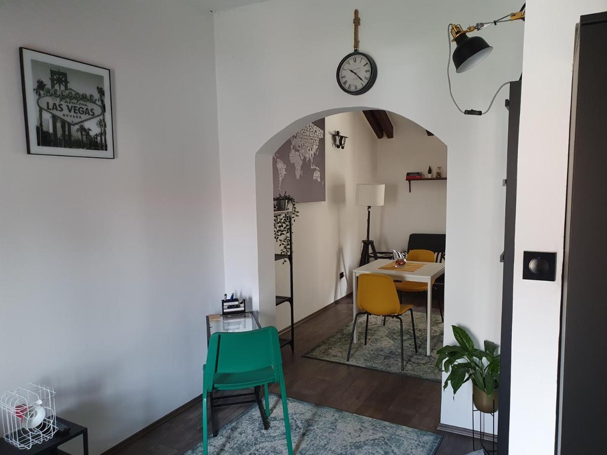 Studio Apartman Dalia Apartamento Zagreb Exterior foto