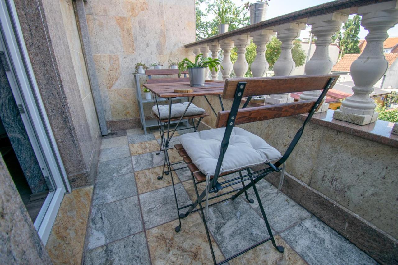 Studio Apartman Dalia Apartamento Zagreb Exterior foto